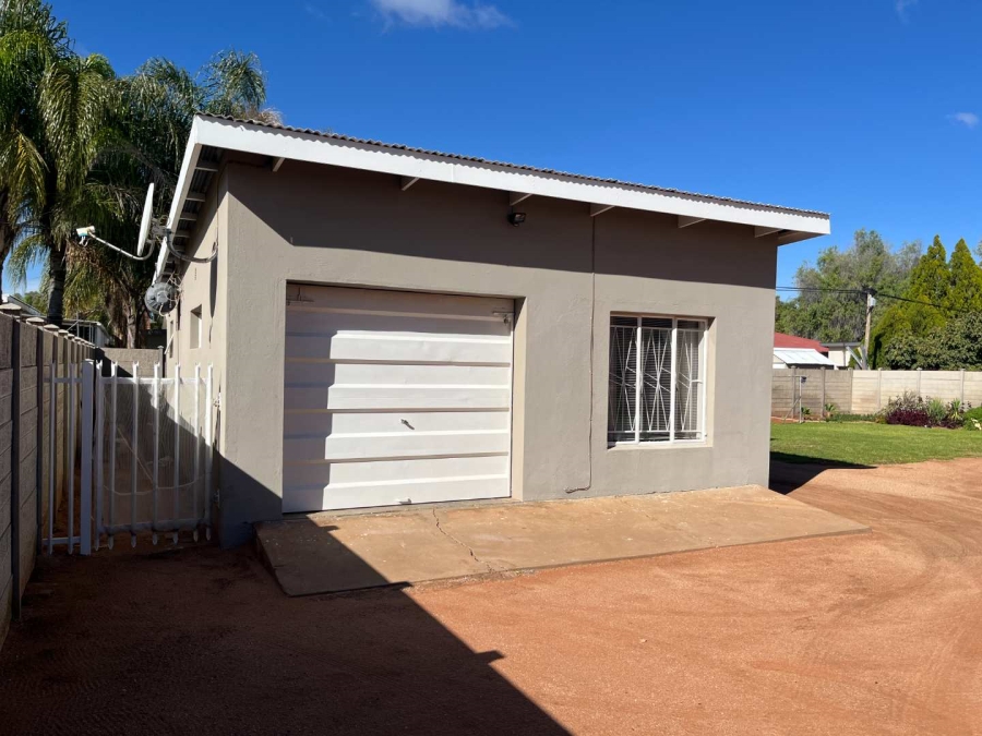 3 Bedroom Property for Sale in Oosterville Northern Cape